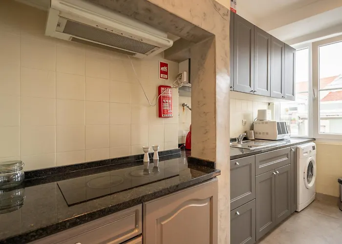 Bmyguest - Lazaro Flat شقة Lisboa